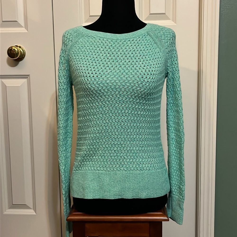 American Eagle Light Green Preppy Cottagecore Cable Knit Lightweight Sweater Top